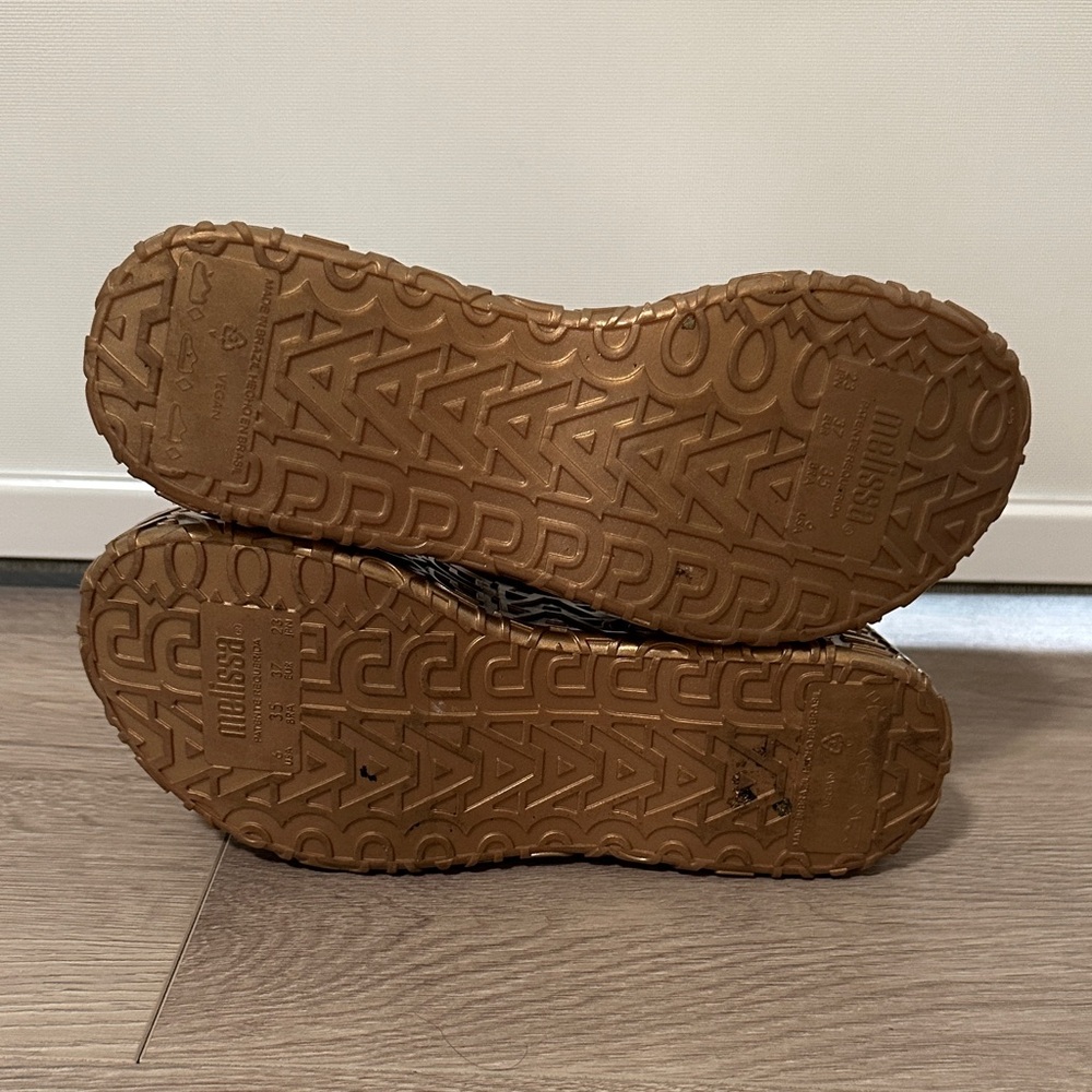 MELISSA x MARC JACOBS Platform - Picture 11 of 12